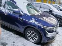 Pogled od napred  desno