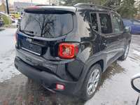 Pogled od pozadi desno