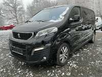 Pogled od napred levo