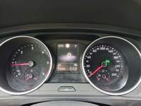 Pogled na kombinovani instrument