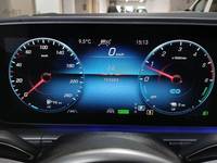 Pogled na kombinirani instrument