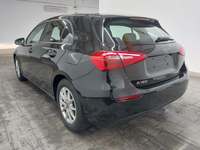 Pogled straga lijevo