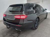 Aanzicht achter rechts