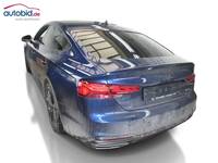 Vista traseira esquerda