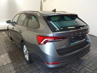 Вид сзади слева