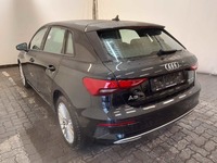 Вид сзади слева