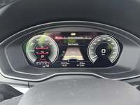 Вид на приборную панель