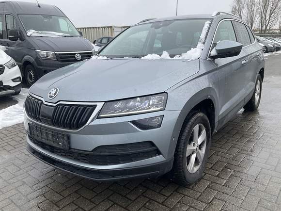 Pogled od napred levo