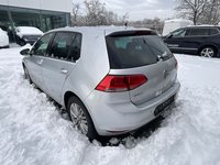 Pogled od pozadi levo