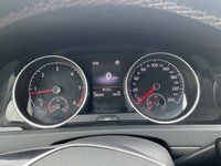 Pogled na kombinovani instrument