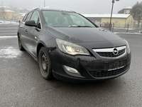 Pogled od napred  desno