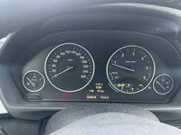 Pogled na kombinovani instrument