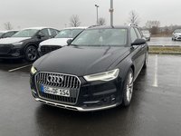 Pogled od napred levo