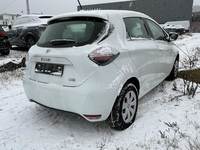 Pogled od pozadi desno