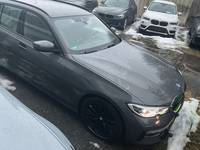 Pogled od napred  desno