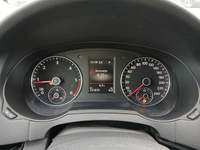 Pogled na kombinovani instrument