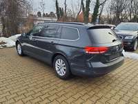 Pogled od pozadi levo