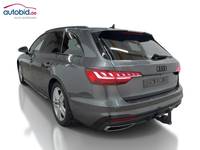 Vedere spate stânga