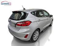 Pogled od pozadi desno