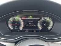 Вид на приборную панель