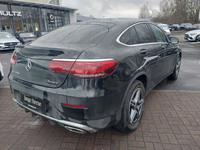 Pogled od pozadi desno