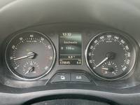 Pohled na přístrojovou desku