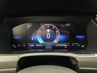 Pohľad na združený prístroj na palubnej doske