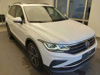 Вид спереди справа