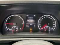 Pohled na přístrojovou desku