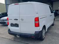 Вид сзади справа