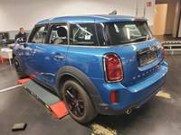 Widok z tyłu po stronie lewej