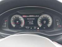 Pohled na přístrojovou desku