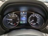 Pohled na přístrojovou desku