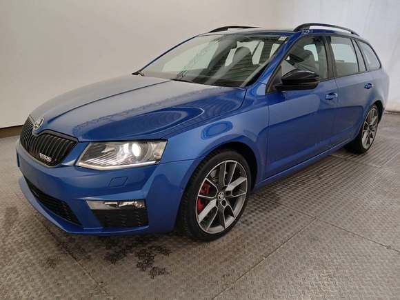 Náhled zpředu zleva