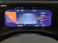 Pohľad na združený prístroj na palubnej doske