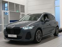 Pogled od napred levo