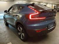 Vaade tagant vasakult