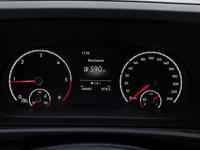 Вид на приборную панель