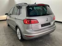 Pogled straga lijevo