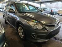 Náhled zpředu zprava