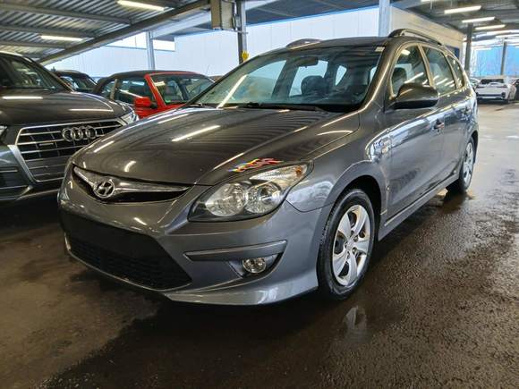 Náhled zpředu zleva