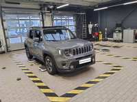 Вид спереди справа