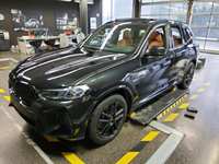 Вид спереди слева