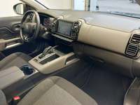 Вид на салон