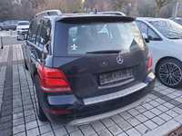 Pogled od pozadi levo