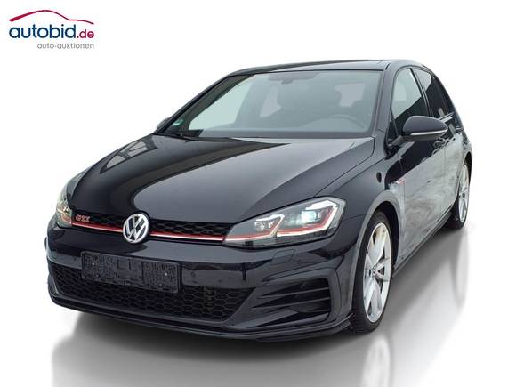 Вид спереди слева