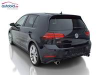 Вид сзади слева