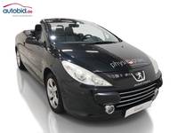 Pogled desno spredaj