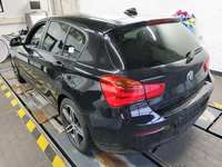 Vaade tagant vasakult