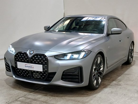 Вид спереди слева